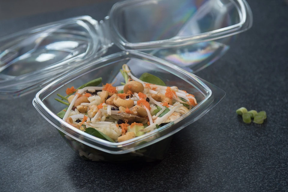Choose from our wide selection of apet food trays and food containers