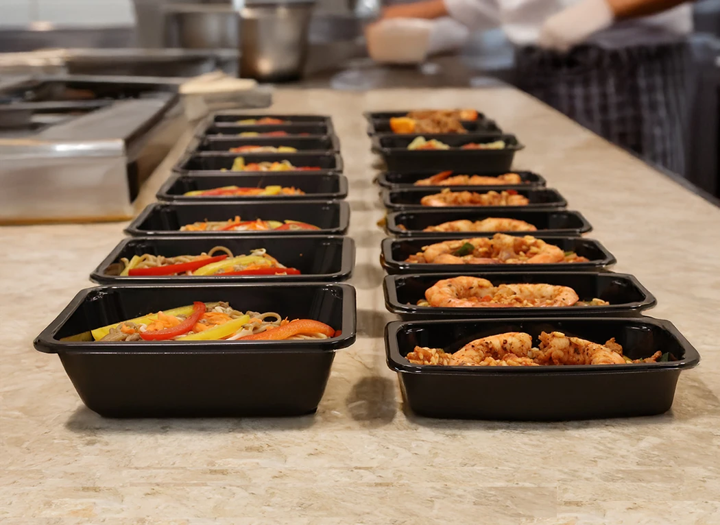 We have the trays and tray sealers you need